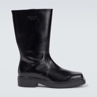 Prada Stiefel aus Leder in Schwarz